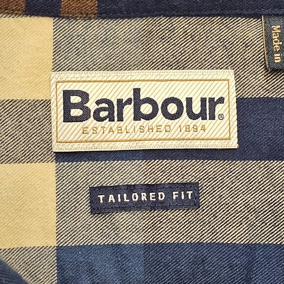 Barbour Tailored Fit Flannel Button Down XXL - Picture 4 of 7